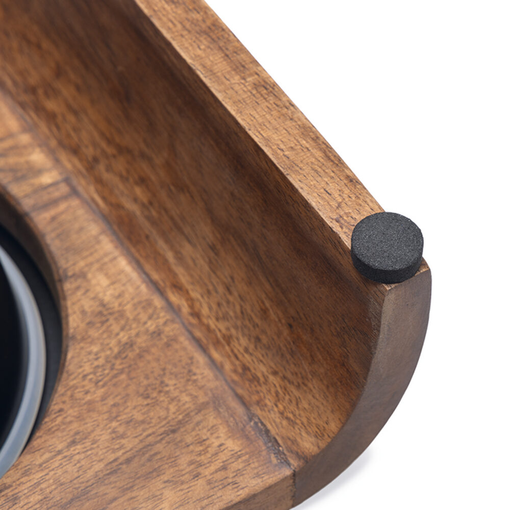 Designed by Lotte Melora Futterset