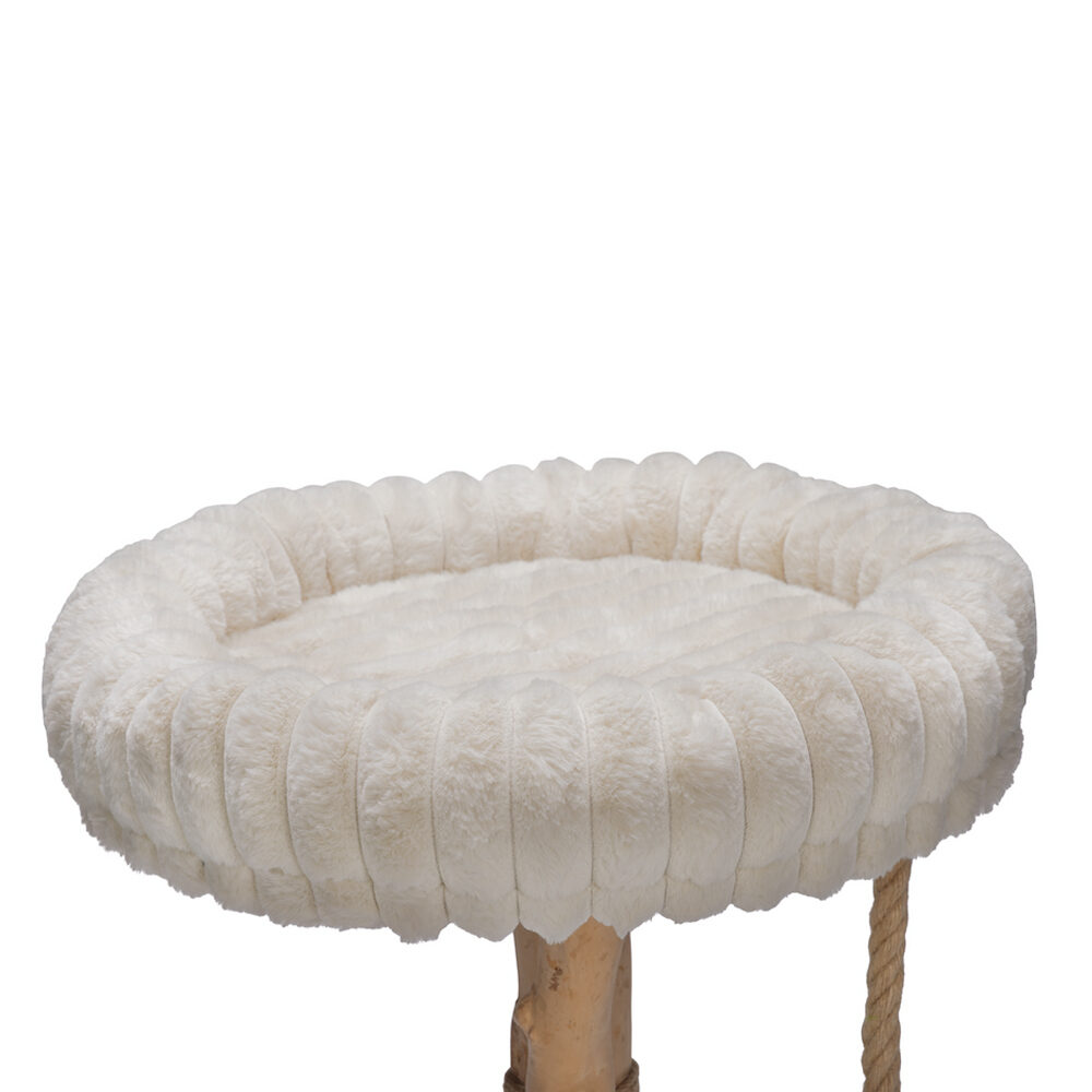 Designed by Lotte Kratzbaum Reya